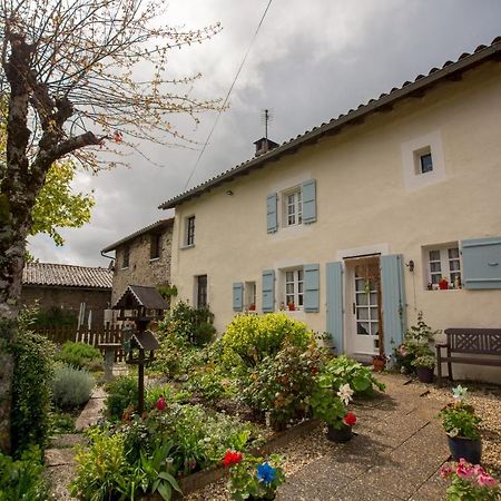 La Maison Des Fleurs Montembœuf Εξωτερικό φωτογραφία