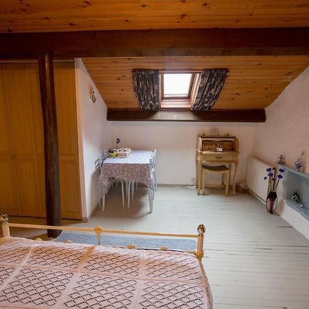 La Maison Des Fleurs Montembœuf Εξωτερικό φωτογραφία