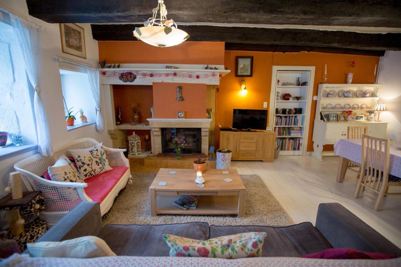 La Maison Des Fleurs Montembœuf Εξωτερικό φωτογραφία